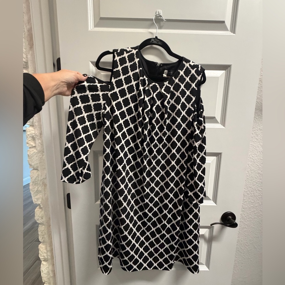 Tahari ASL Black and White Patterned Cold Shoulder Dress
